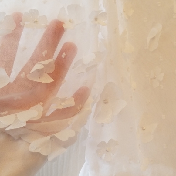 Sheer Peplum Floral Shirt - Picture 3 of 7